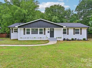 4022 Southgate Dr, Charlotte, NC 28205