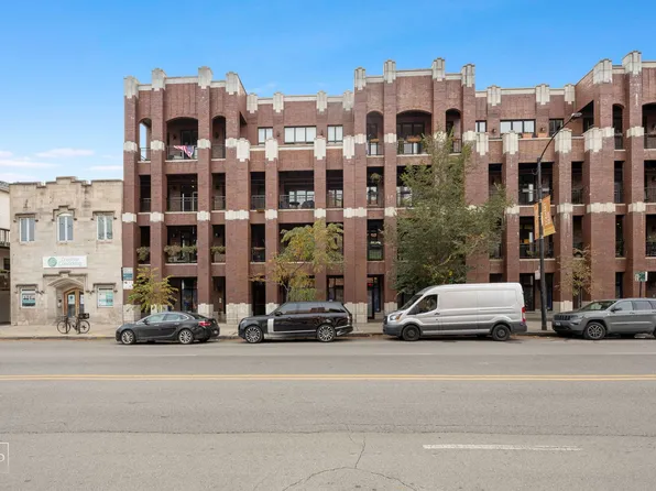 1409 W Chicago Ave APT 3, Chicago, IL 60642