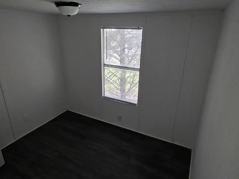 8364 Cedar St — Photo 8