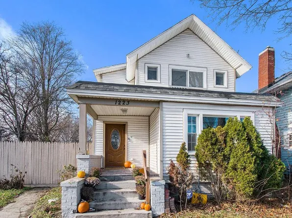 1223 N Capitol Ave #2, Lansing, MI 48906