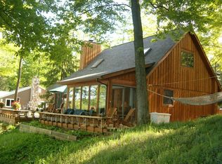 9110 Saint Ives Dr, Stanwood, MI 49346