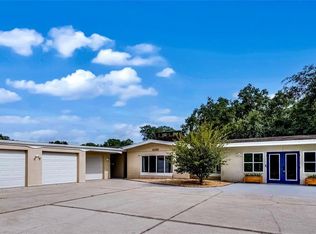 1200 Lake Harney Rd, Geneva, FL 32732