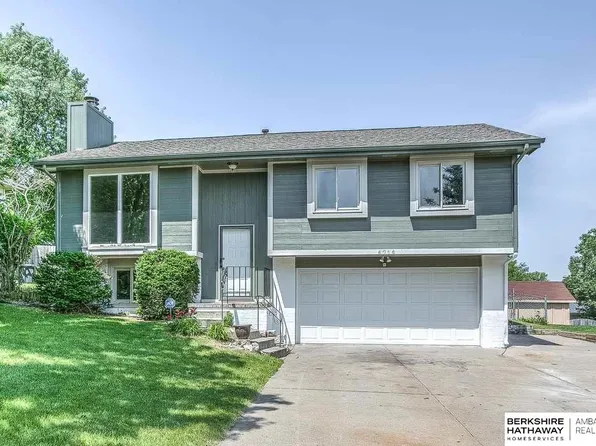 5718 N 128th St, Omaha, NE 68164
