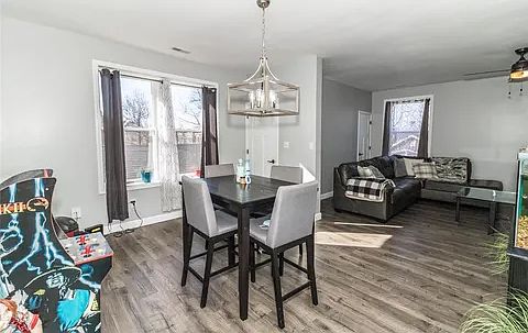 4th image of 5044 Alaska Ave #2F