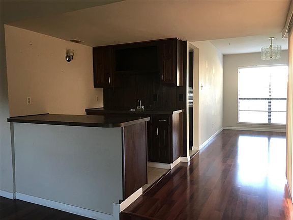 4th image of 3405 Moonglow Dr
