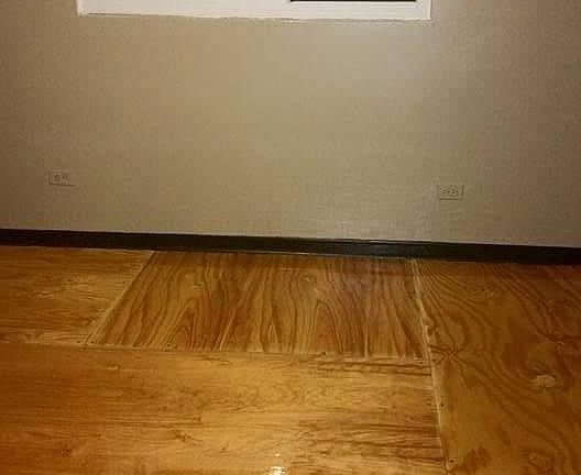 2nd image of 1132 E 81st St Unit D