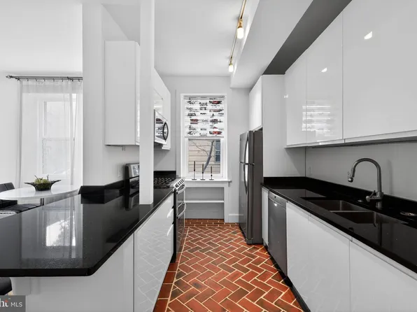 1725 17th St NW APT 114, Washington, DC 20009