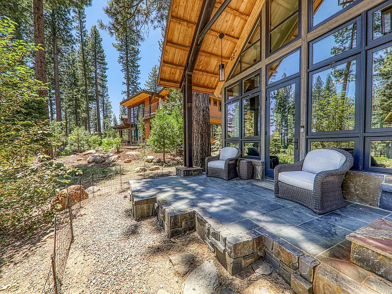 9269 Heartwood Dr — Photo 7