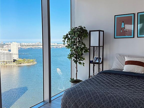 2nd image of 1300 Brickell Bay Dr APT 3207