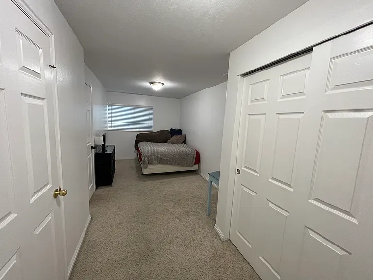 264 W Bubbling Brook Ln — Photo 11