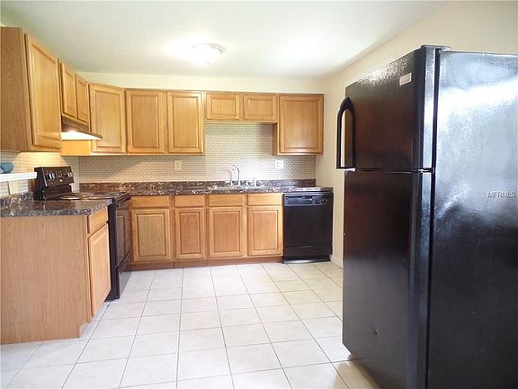 4th image of 3029 Fletcher Ave