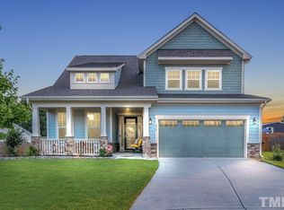 213 Wildspring Ct, Apex, NC 27539
