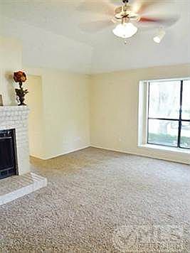 4th image of 1744 Wheatfield Dr