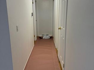 18 Cardinal Dr #2, Poughkeepsie, NY 12601