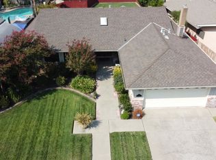 1049 Summit Way, Manteca, CA 95336