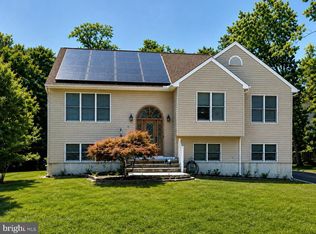 21 Sylvan Blvd, Howell, NJ 07731