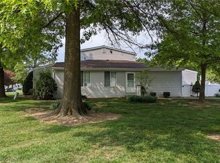 186 Deepwood Dr, Wadsworth, OH