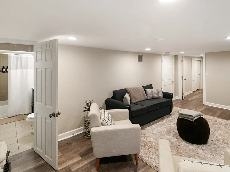 305 W Park Ave #1 — Photo 16