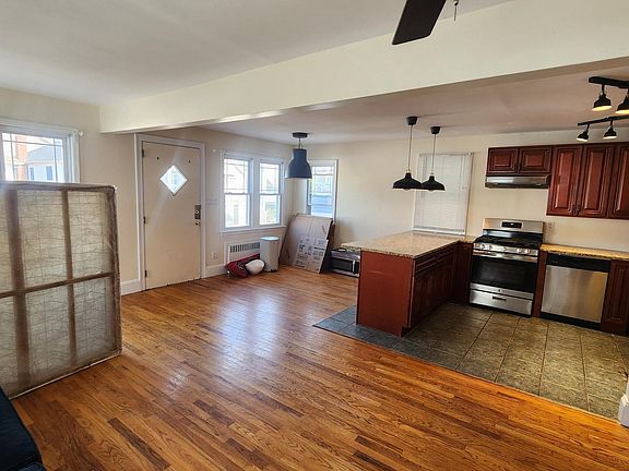 2nd image of 101 Illinois Ave Floor 1