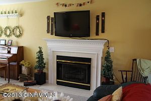3rd image of 835 George Edward Via