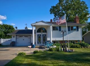 2433 April Dr, Mount Morris, MI 48458