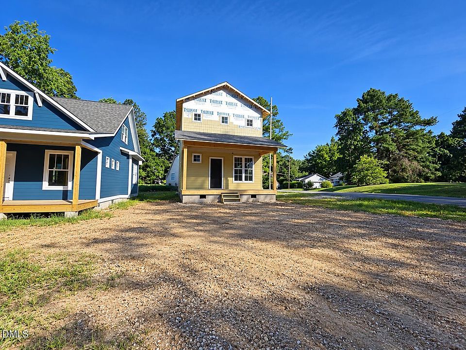 1st image of 592 Hemlock Ave