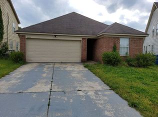 4655 Royal View Dr, Memphis, TN 38128