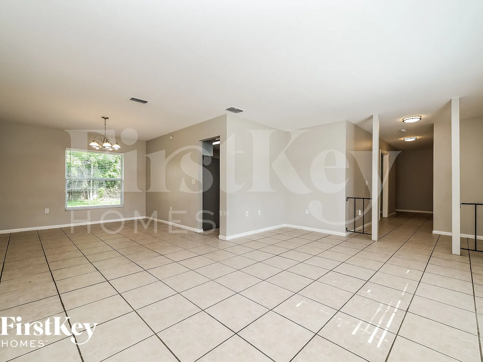 3 bed, 2.0 bath, 1612 sqft, $2,125 — Photo 4