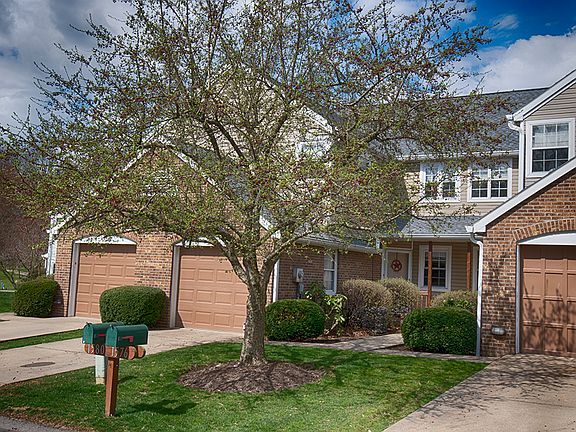 2nd image of 1580 Saint Andrews Dr