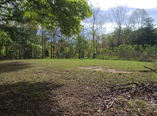 10601 Hardy Rd, Vinton, VA 24179