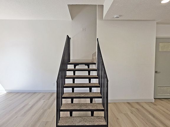 3rd image of 5994 Lake Crest Way APT 1