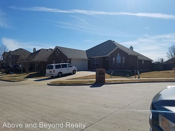 2nd image of 1427 Fleetwood Cove Dr