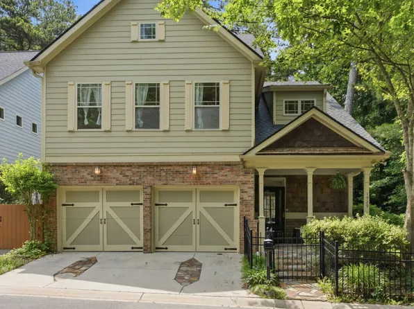 1929 Brantley Walk Ln NW, Atlanta, GA 30318
