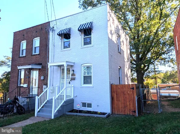 4549 Eads Pl NE, Washington, DC 20019