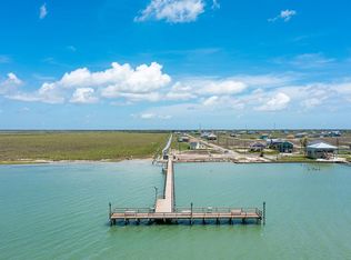 18 Bayview Loop, Rockport, TX 78382