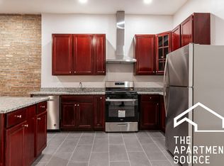 3345 N Clark St APT 3, Chicago, IL 60657