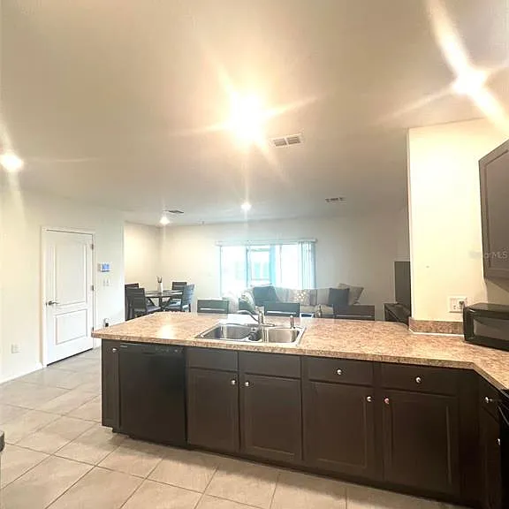 9033 Alba Ln — Photo 7