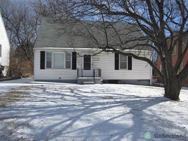 1st image of 5221 S Benton Ave