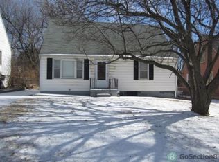 5221 S Benton Ave, Kansas City, MO 64130