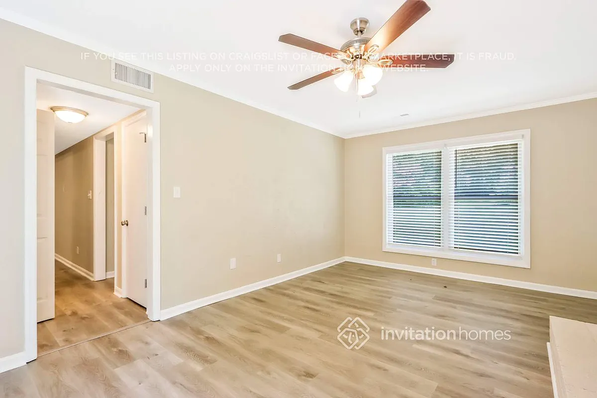 Building Photo - 8535 Timbercrest Cir