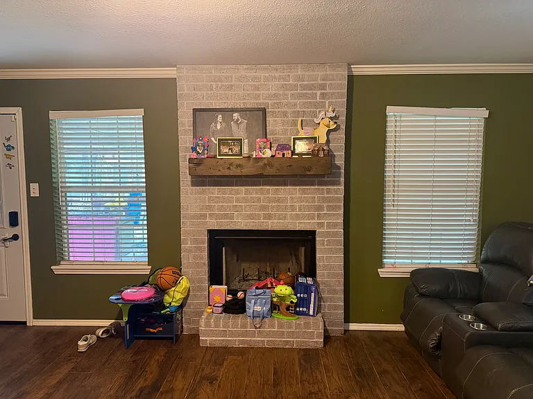 818 Alta St — Photo 3