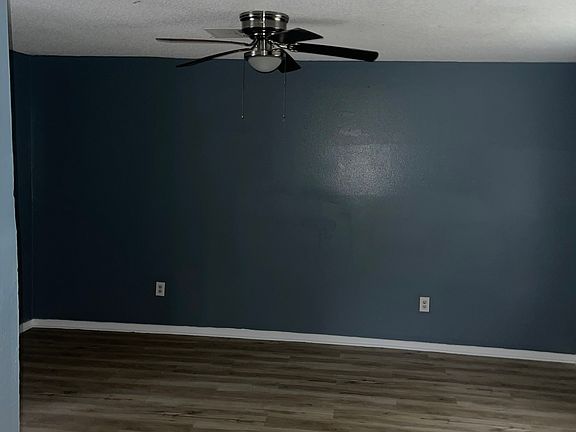 4th image of 3261 King Bradford Dr