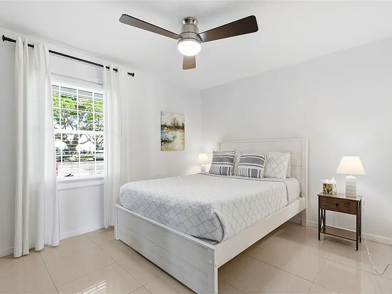 5280 Coquina Key Dr SE #A — Photo 24