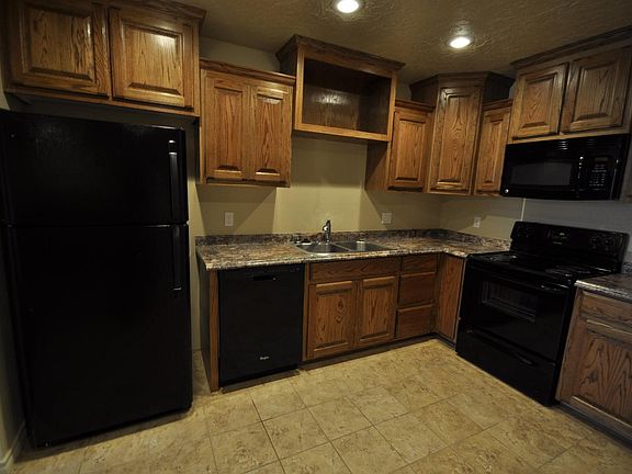 2nd image of 104 Gayland Dr Unit D