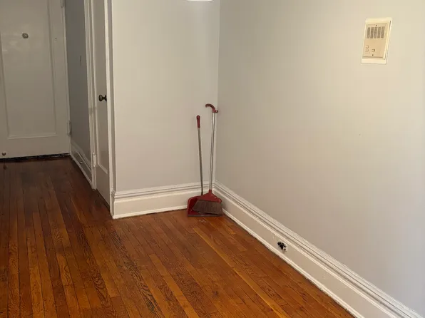 50-05 43rd Avenue image 10 of 19