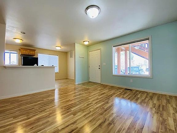 2nd image of 3424 W Babcock St APT 1