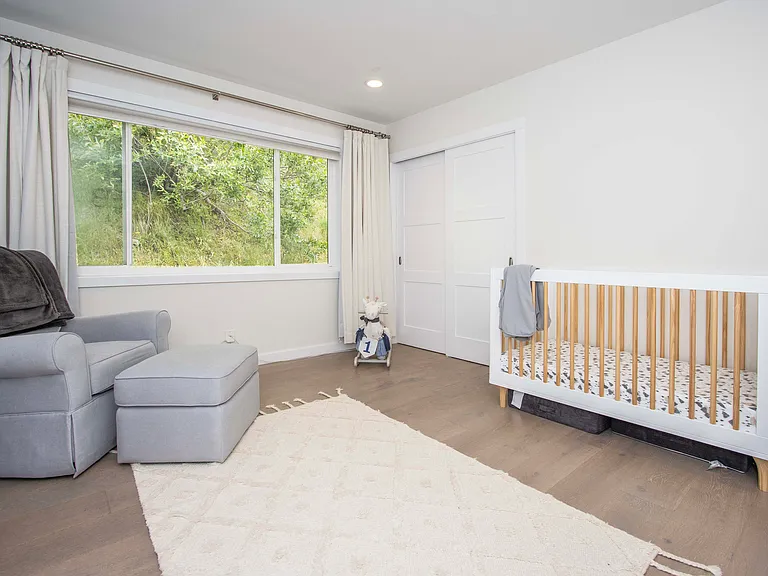 38 Paseo Way — Photo 16