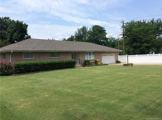 700 N Prairie Ave, Okmulgee, OK 74447