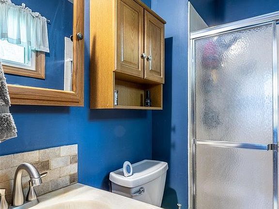 4th image of 6339 N 115th Avenue Cir
