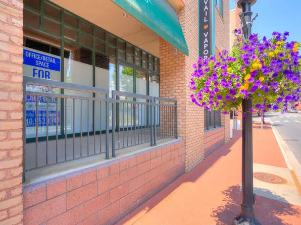 250 S Main St, Blacksburg, VA